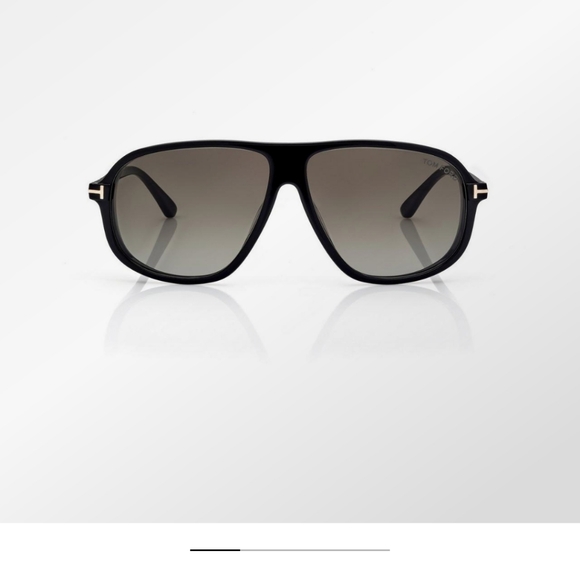 Tom Ford Classic Black Sunglasses - Picture 7 of 7